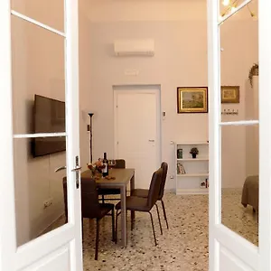 Treehouse Apartamento Bari